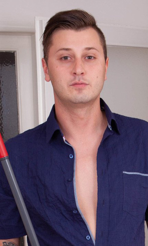 Mick Larsen