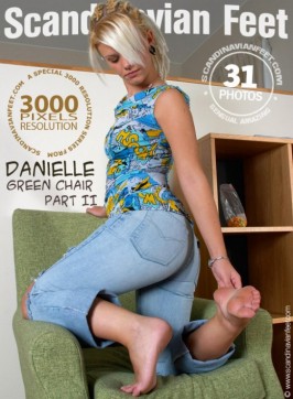 Daniella & Danielle from SCANDINAVIANFEET Daniella & Danielle from SCANDINAVIANFEET