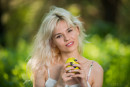 Zarina A in Green Apple gallery from METART by Karl Sirmi - #14