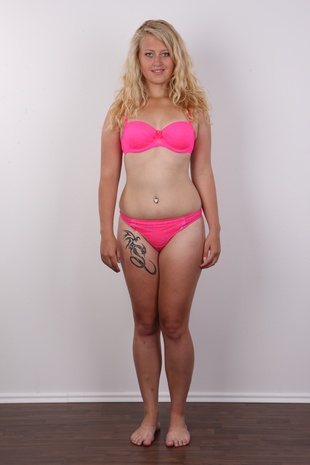 4. Download full pics of model CZECH CASTING - NIKOLA (1422) from czechcasting.com