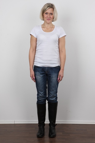 2. Download full pics of model CZECH CASTING - MARIE (1820) from czechcasting.com