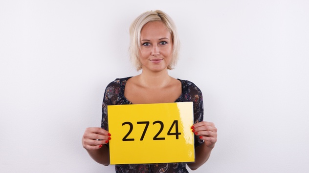 Linda (27)