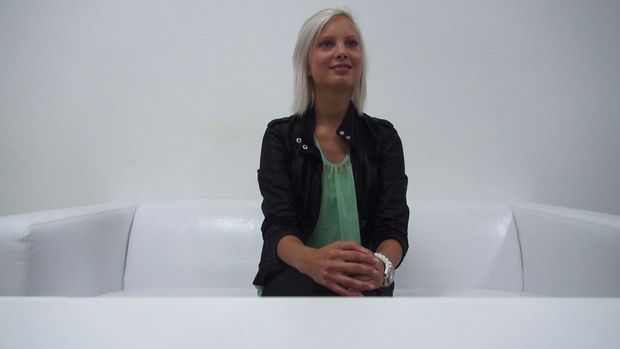 1. Download full pics of Nikol (24) from czechcasting.com