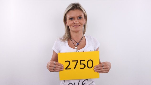 Lenka (39)