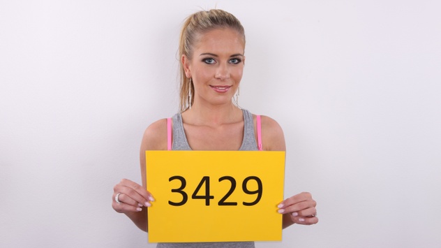 Renata (23)