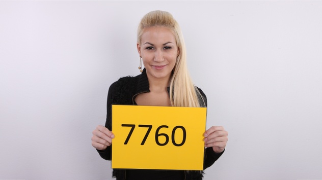 Veronika (25)