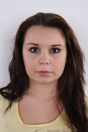 1. Download full pics of model Martina (20) from czechcasting.com