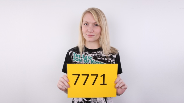 Klara (23)