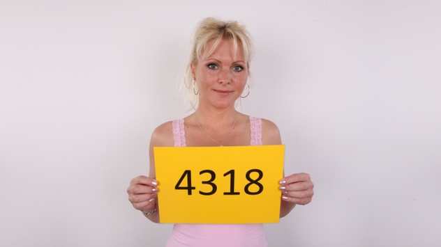 Katerina (33)