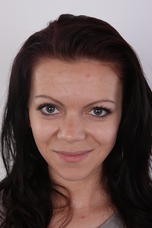 1. Download full pics of model Monika (26) from czechcasting.com
