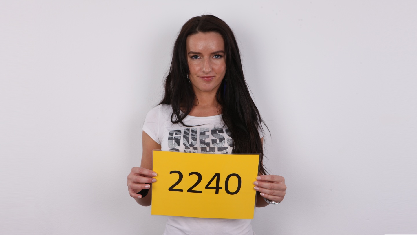 Martina (25)