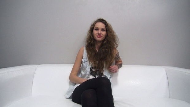1. Download full pics of Natalie (18) from czechcasting.com