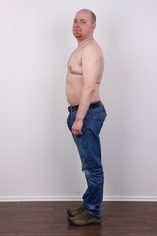 6. Download full pics of model Stepan (38) from czechcasting.com