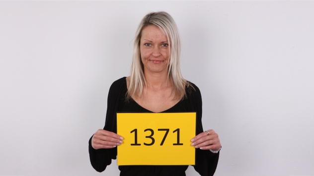 Martina (36)