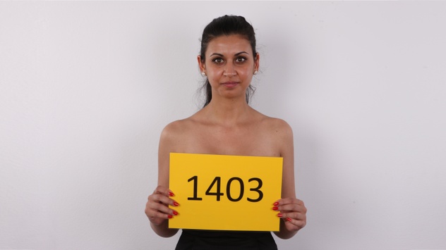 Denisa (24)