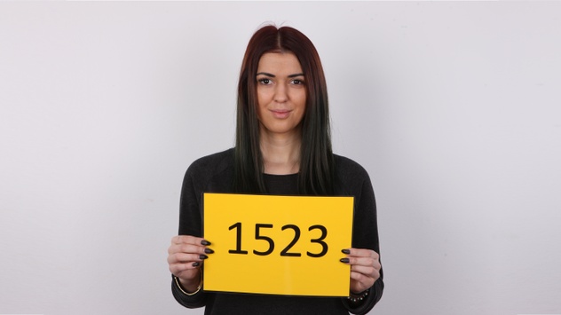Nikol (22)