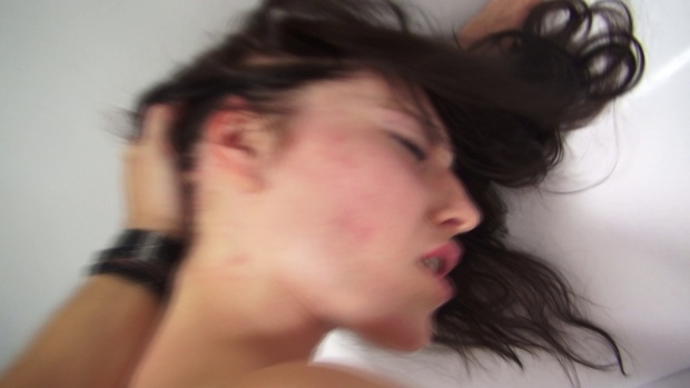 4. Download full pics of Vendula (29) from czechcasting.com