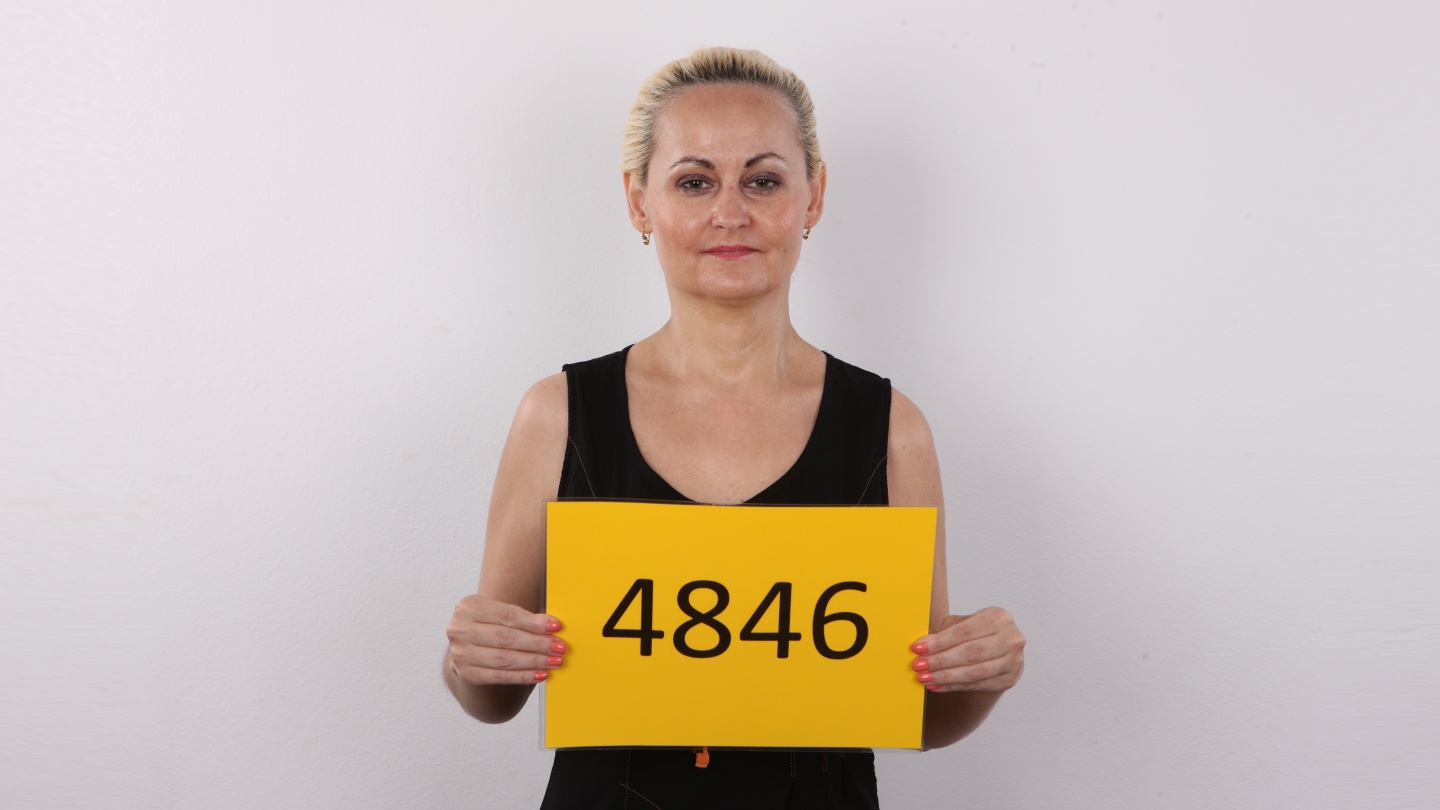 Andrea (40)
