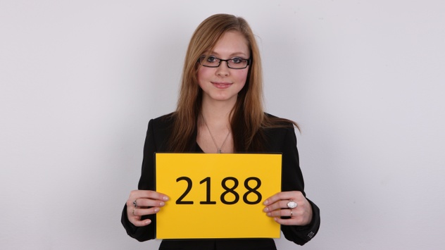 Alena (19)