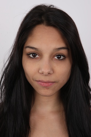 1. Download full pics of model Silvie (18) from czechcasting.com