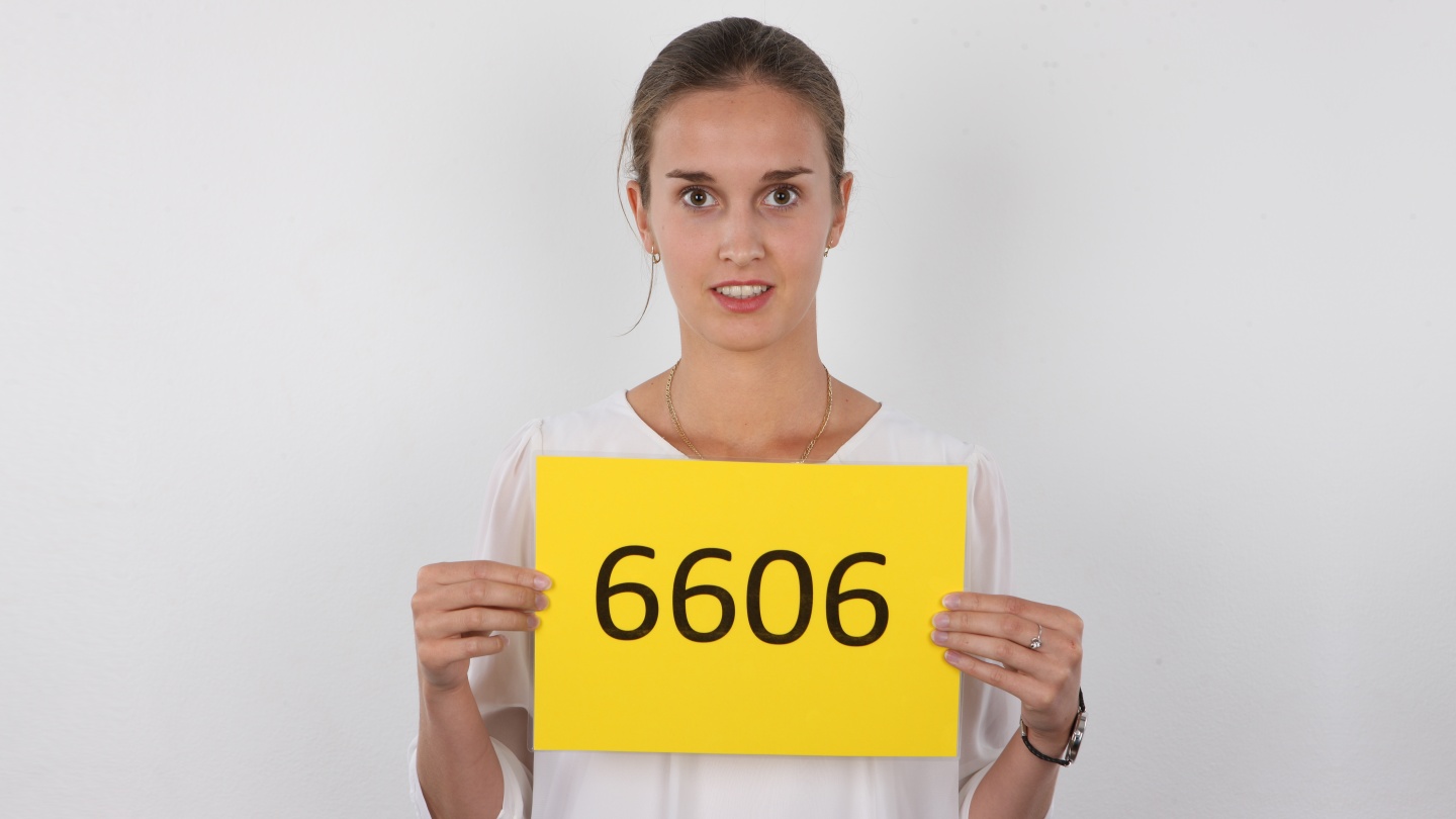 Kristyna (21)