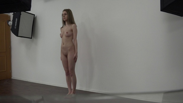 2. Download full pics of Petra (20) from czechcasting.com