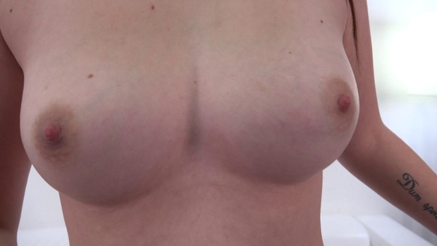 4. Download full pics of Katka (20) from czechcasting.com