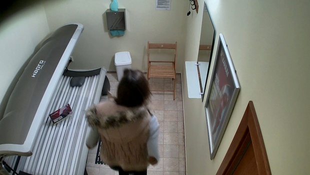 1. Download full pics of Masturbating Allowed in This Solarium from czechsolarium.com