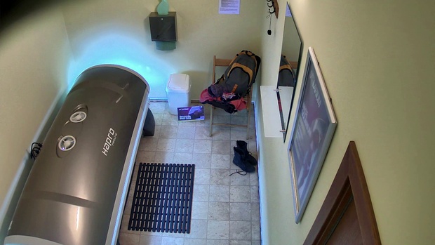 5. Download full pics of Young Gypsy's Tempting Solarium Adventure from czechsolarium.com